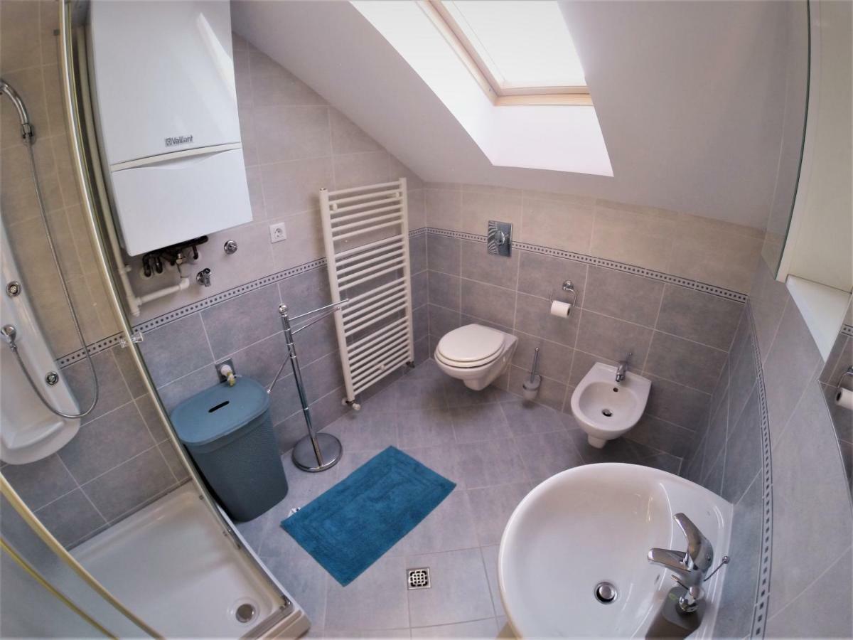 Apartments "Pavic" Near Zagreb Airport Velika Gorica Esterno foto